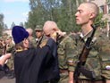 270 тыс. новобранцев в казарме ждет новая иерархия: дедовщины без "слонов" и "черпаков" стало больше
