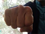 По слухам, произошла драка в одном из кафе, в которой приняли участие военные и местные жители. После этого, по всей вероятности, происходили и другие инциденты, потому как некоторые члены группы упоминали побитые машины и ограбленные магазины