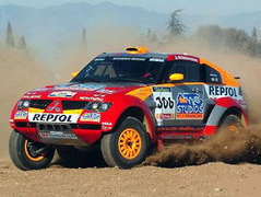Mitsubishi на ралли ''Дакар'', фото с сайта www.totalmotorsport.co.za Mitsubishi на ралли ''Дакар'', фото с сайта www.totalmotorsport.co.za