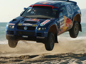 VW Touareg 'Dakar'.    emosite.volkswagen.de