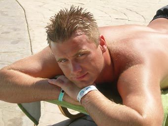       .  arturboruc.com