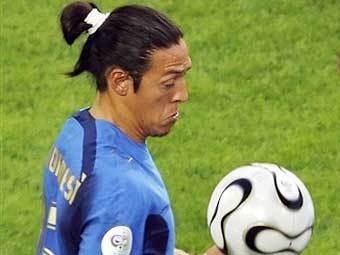    -2006.  AFP