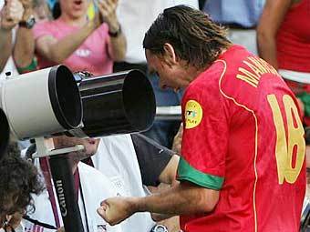      .  AFP