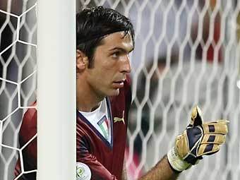     -2006.  AFP