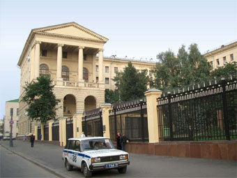  .    petrovka38.ru