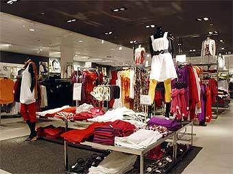  H&M.    novysmichov.eu
