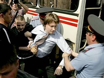          .  AFP, 2007 