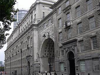 - MI5.   Cnbrb   wikipedia.org