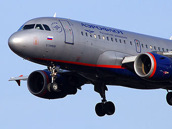 A319  "".  Thomas Becker   Flickr