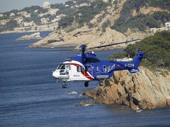  Super Puma.    aviationnews.eu  