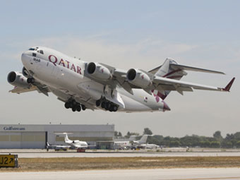 C-17 Globemaster III  .  Boeing.