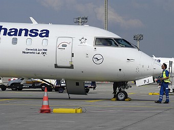  Lufthansa.  - 