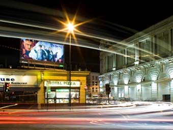   JCDecaux.    