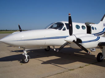   Cessna 421.    barbersystems.com