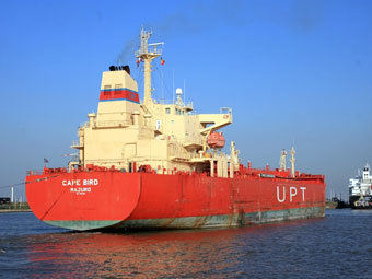 " ".    shipspotting.com